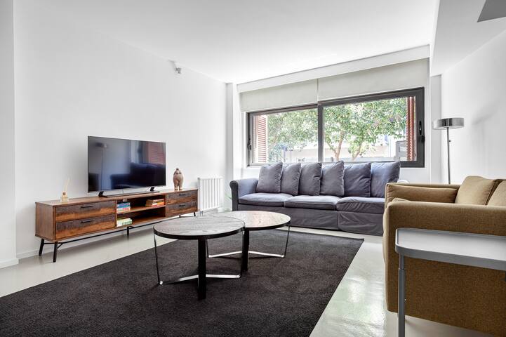 Two Bedroom w. Garden in Galata (A1) gallery image 4
