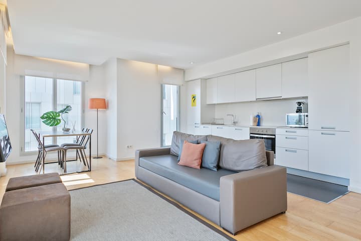 Lugaris Beach Business Sea View Apartment. - El Masnou