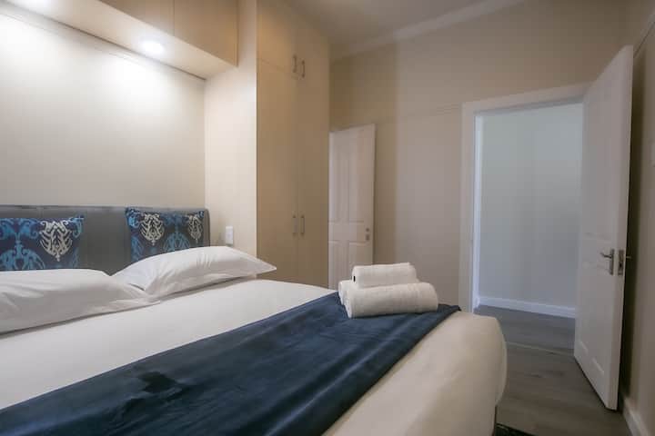 Newly Renovated Apartment  In Green Point - Le Cap