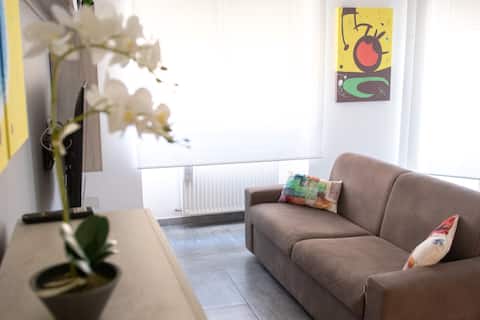 Top Airbnb: Family House Vacation Home very central location a Civitavecchia