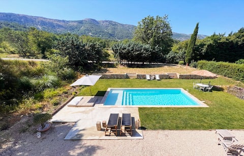 Villa Victoire - 180m2 (3 bedrooms) swimming-pool