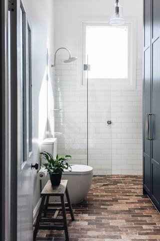 Talisker Homestead – An 11 bedroom historic home gallery image 5