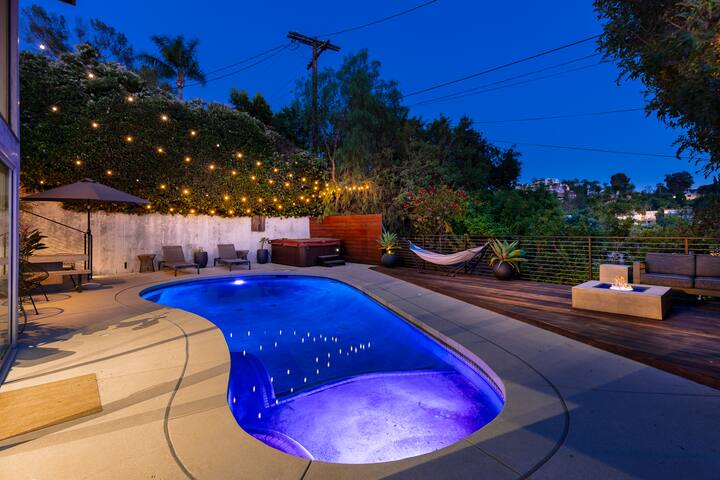 Hillside Luxury MidCentury Modern Spa Retreat View gallery image 4