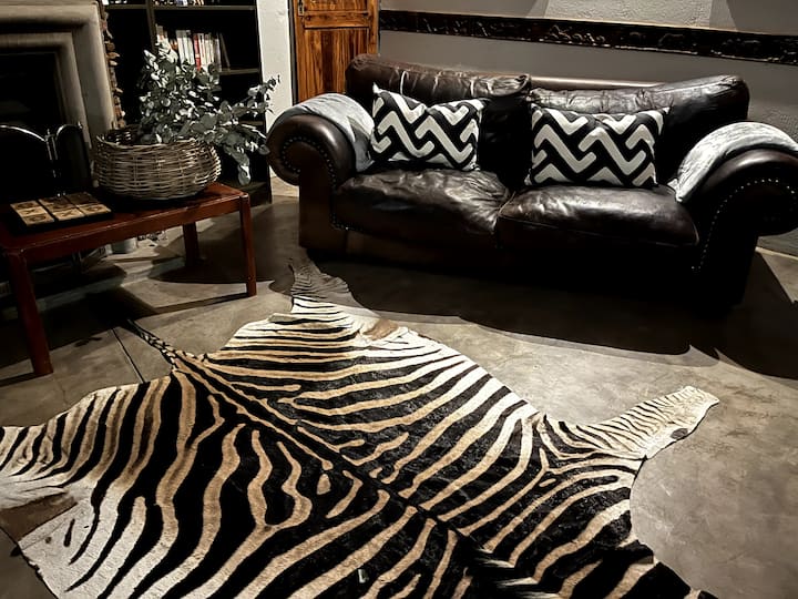 Welcome To Indaka Lodge! The Heart Of The Bushveld - Thabazimbi