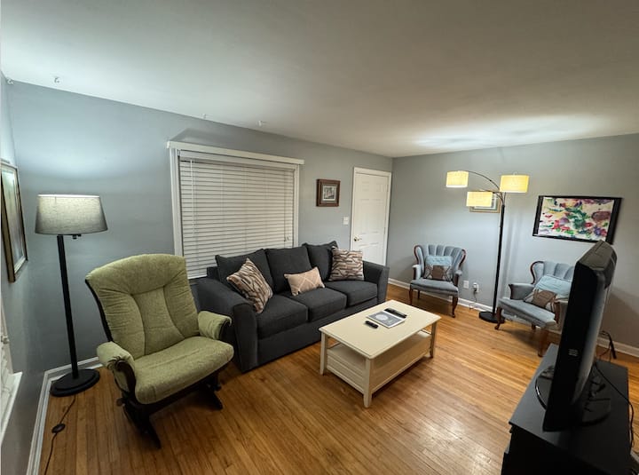Comfortable Family-friendly Home In West Lima! - Lima, OH