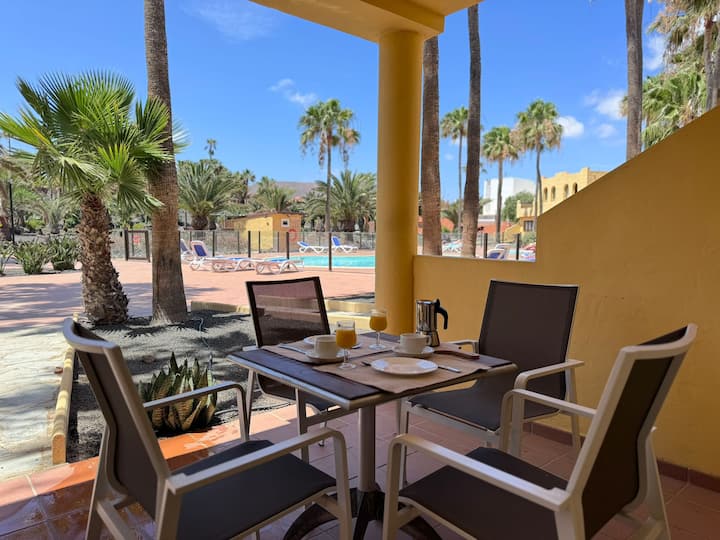 Oasis Royal Fabelhaft! Terasse, Pool,park,200mt Meer, Fiber Optic 100 Mbp / S - Fuerteventura