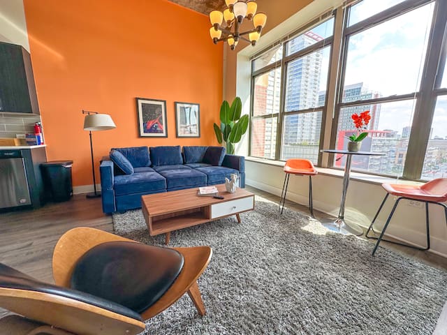 McCormick South Loop 2BR Suite Near Soldier Field