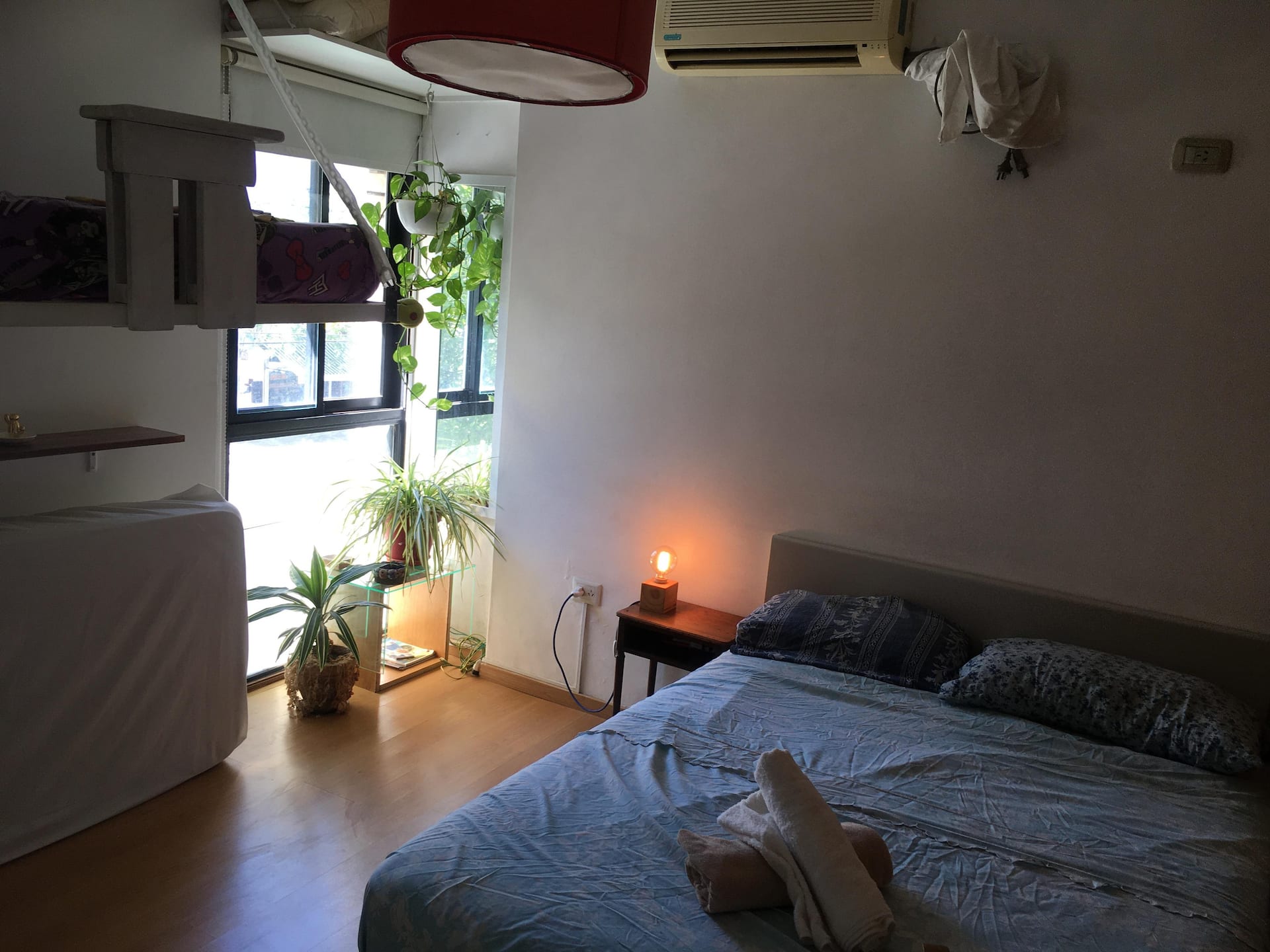 Quarto individual em apartamento em Chacarita