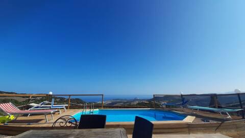 Villa Makifede Independent house with private pool