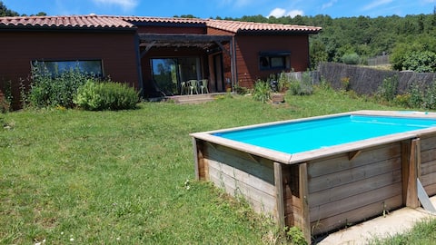 3-star gîte 
Swimming pool, air conditioning, fiber in Ardèche