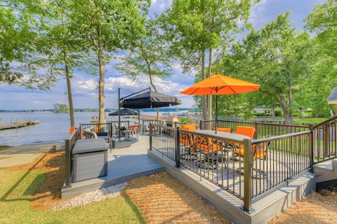 Majestically Rustic Lake Murray Retreat |Sleeps 8