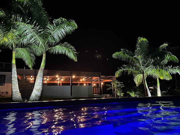 Dream house with pool and private jacuzzi