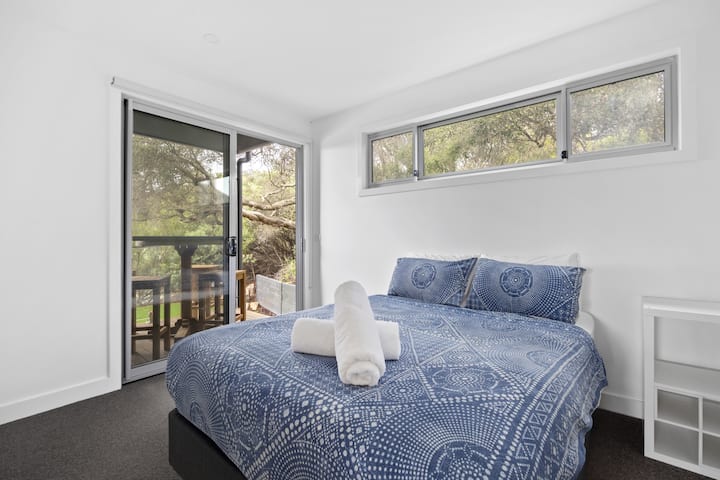 საძინებელი 4