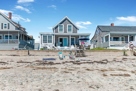 Stunning Beachfront Home: 7/18-7/25 OPEN