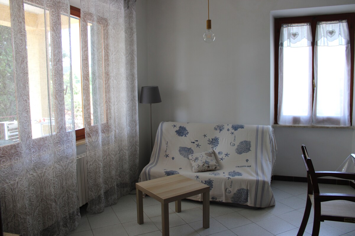 Top Airbnb: 1. Three-room apartment with private parking in the Capo Bianco area in Portoferraio