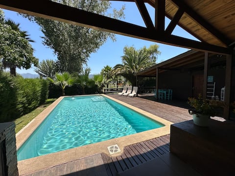 Magical country house in Laguna Aculeo