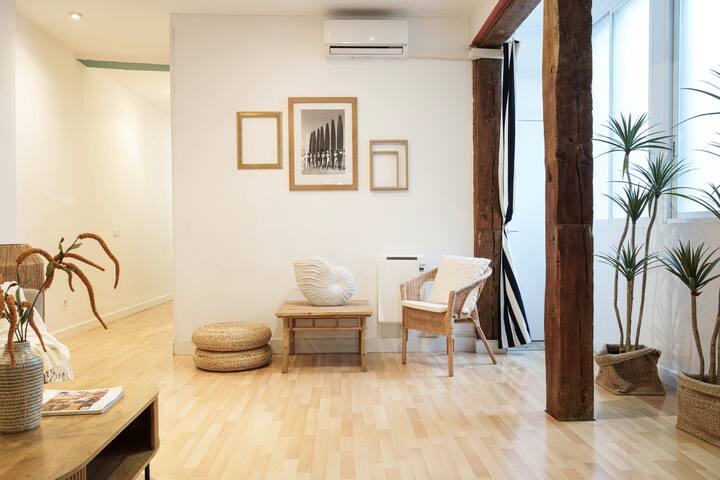 Gran Via 5 dormitorios 4 baños A/A central gallery image 4