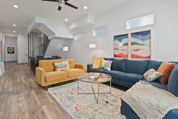 Spacious 8br/8ba Home  Group Retreat  Houston - アメリカ ヒューストン