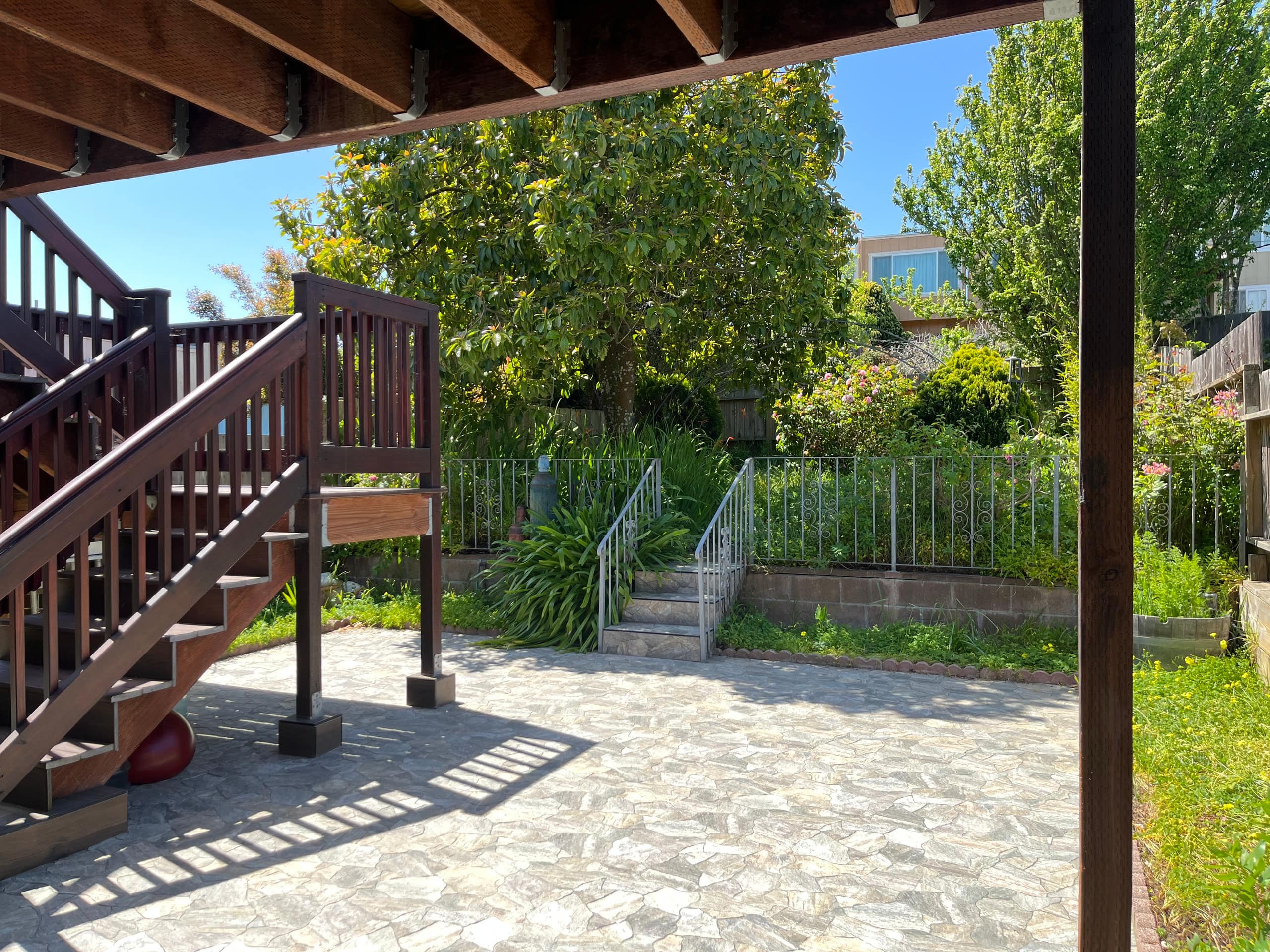 Home in San Francisco · ★4.92 · 2 bedrooms · 2 beds · 2 baths - Image 21