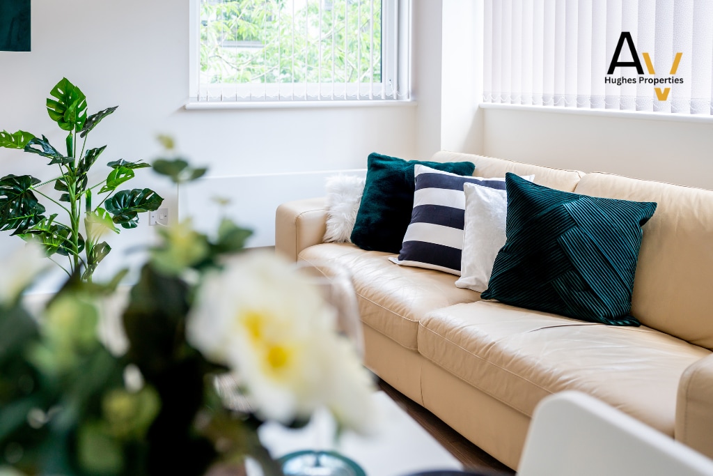 Top performing Airbnb: Central Milton Keynes | 2-Bed Apt Near Station in Central Milton Keynes