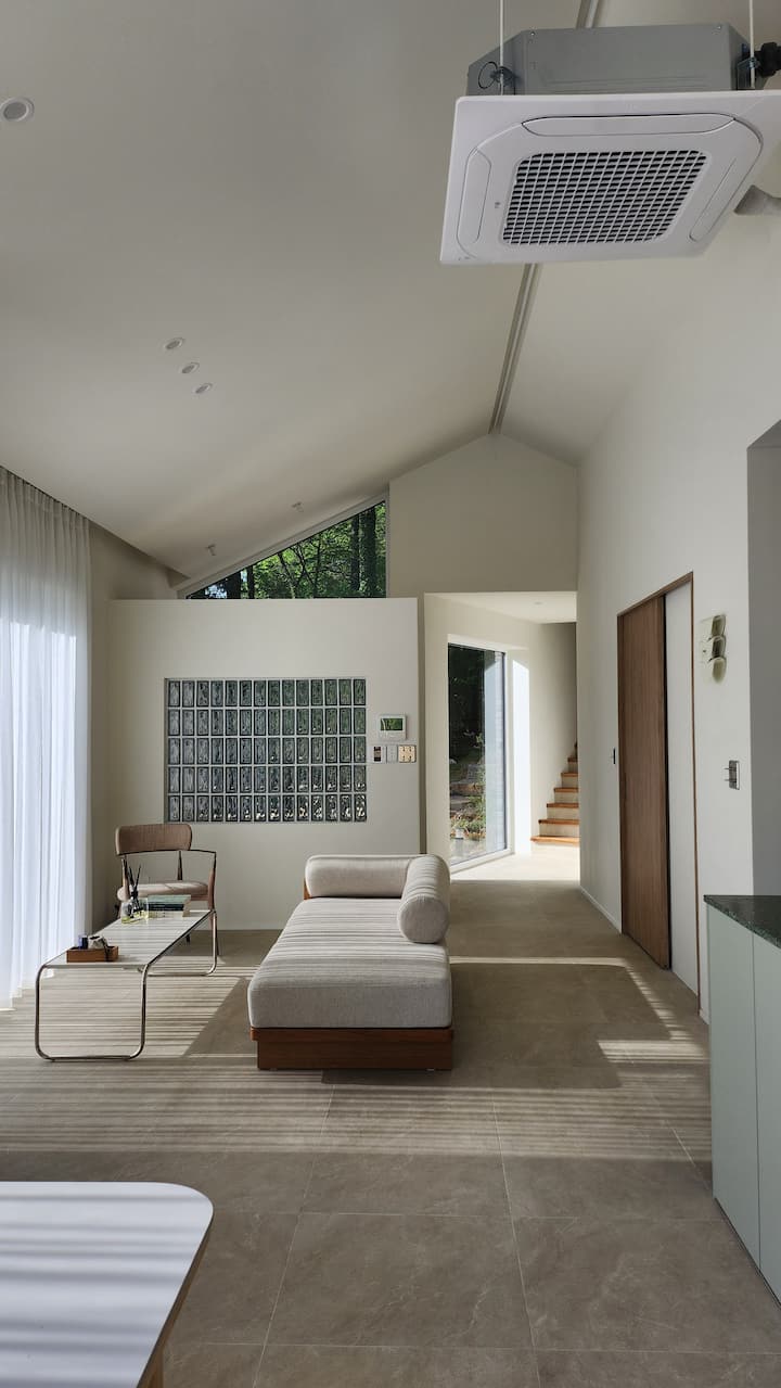 غرفة المعيشة