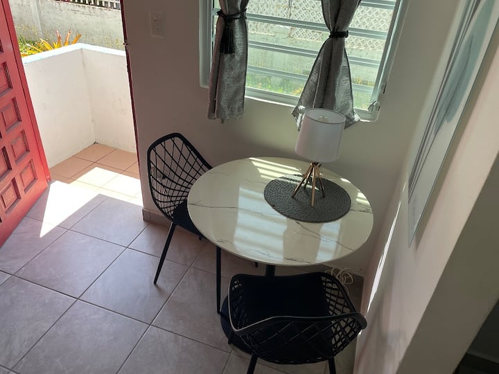 Red Door Lovely 1 Bedroom Unit With Small Patio - Puerto Rico