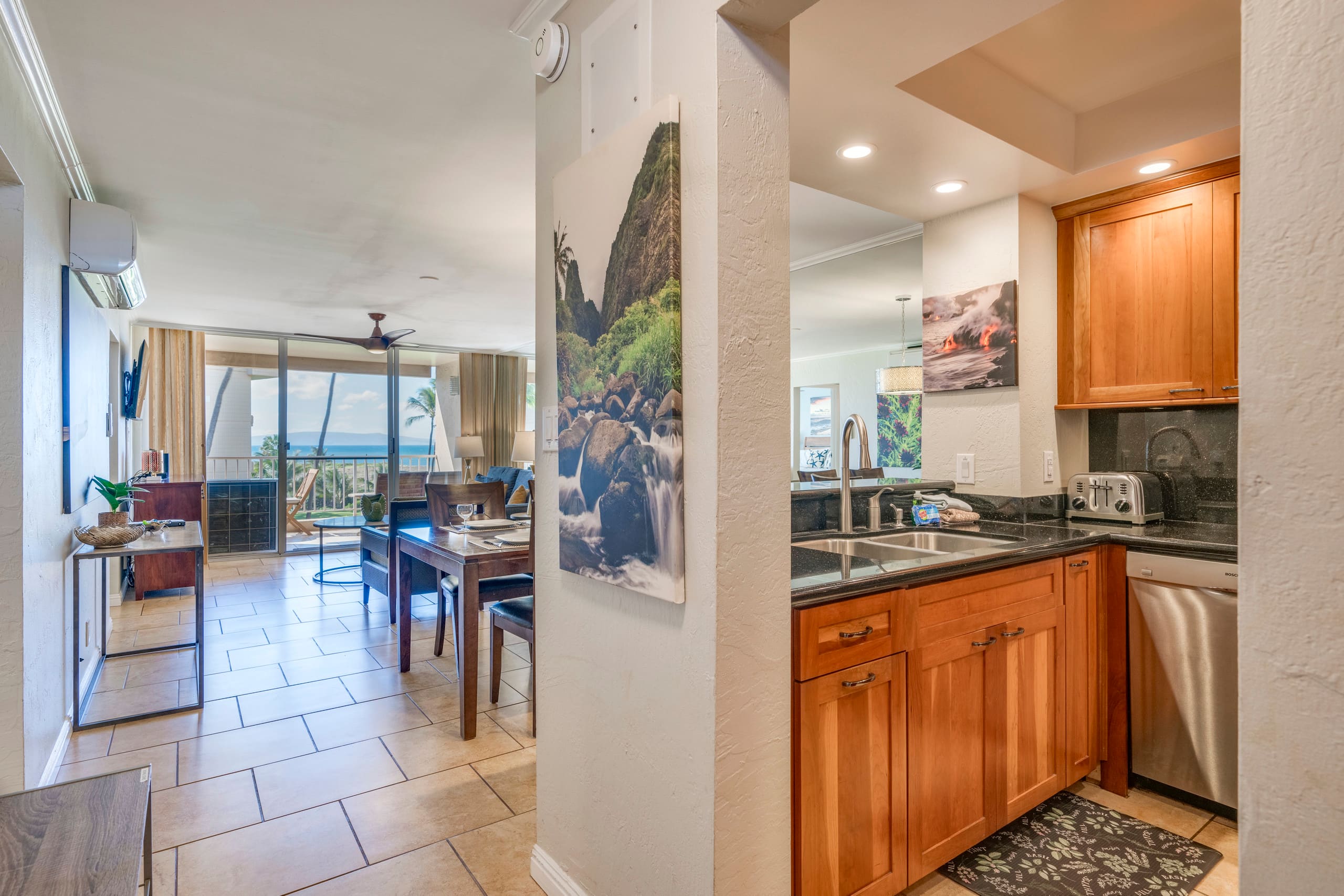 Condo in Kihei · ★4.89 · 2 bedrooms · 5 beds · 2 baths - Image 3