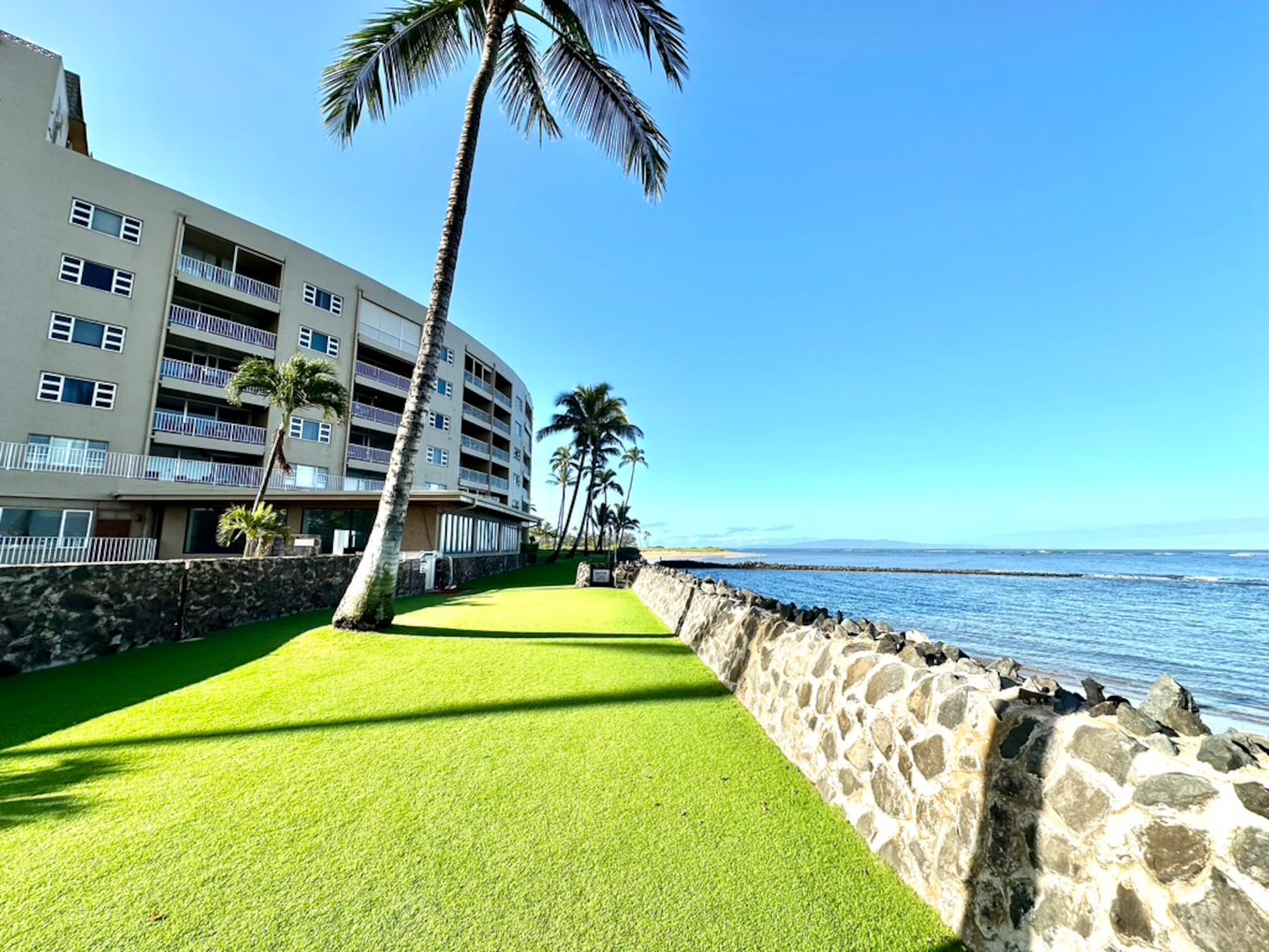 Condo in Kihei · ★4.89 · 2 bedrooms · 5 beds · 2 baths - Image 34