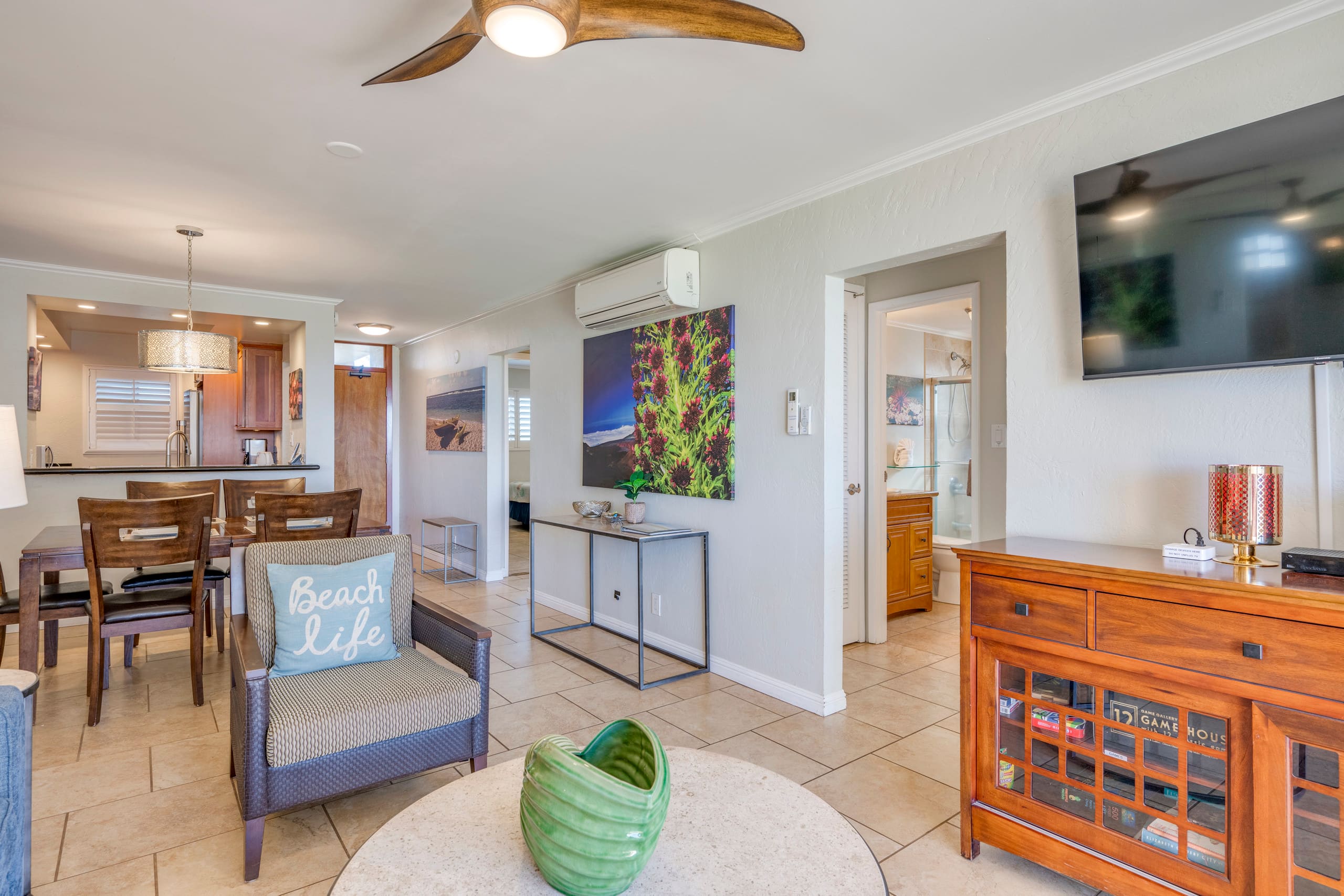 Condo in Kihei · ★4.89 · 2 bedrooms · 5 beds · 2 baths - Image 4