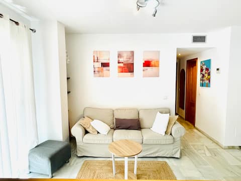 Top Airbnb: Old Town Pedestrian Area Walk to Beach in Marbella