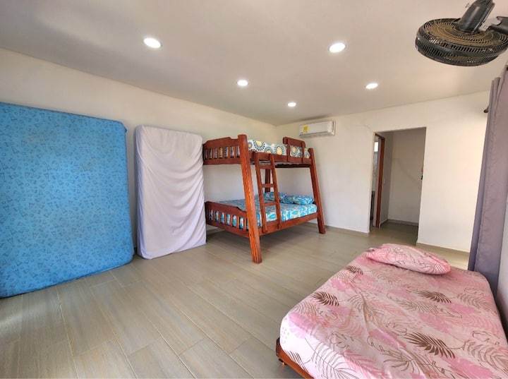 غرفة النوم 1