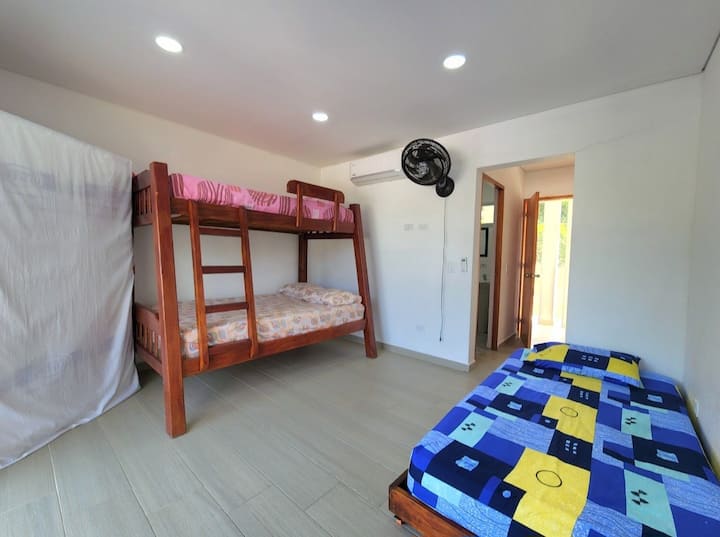 غرفة النوم 2