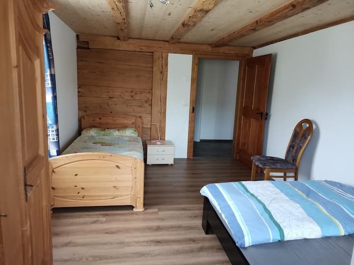 Dhomë gjumi 2