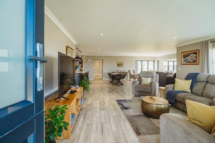 35 Brookside On Kingswood Golf Estate - George
