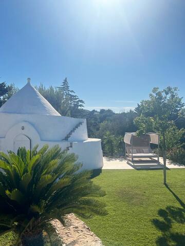 Luxury villa with breathtaking panoramic sea view. gallery image 4