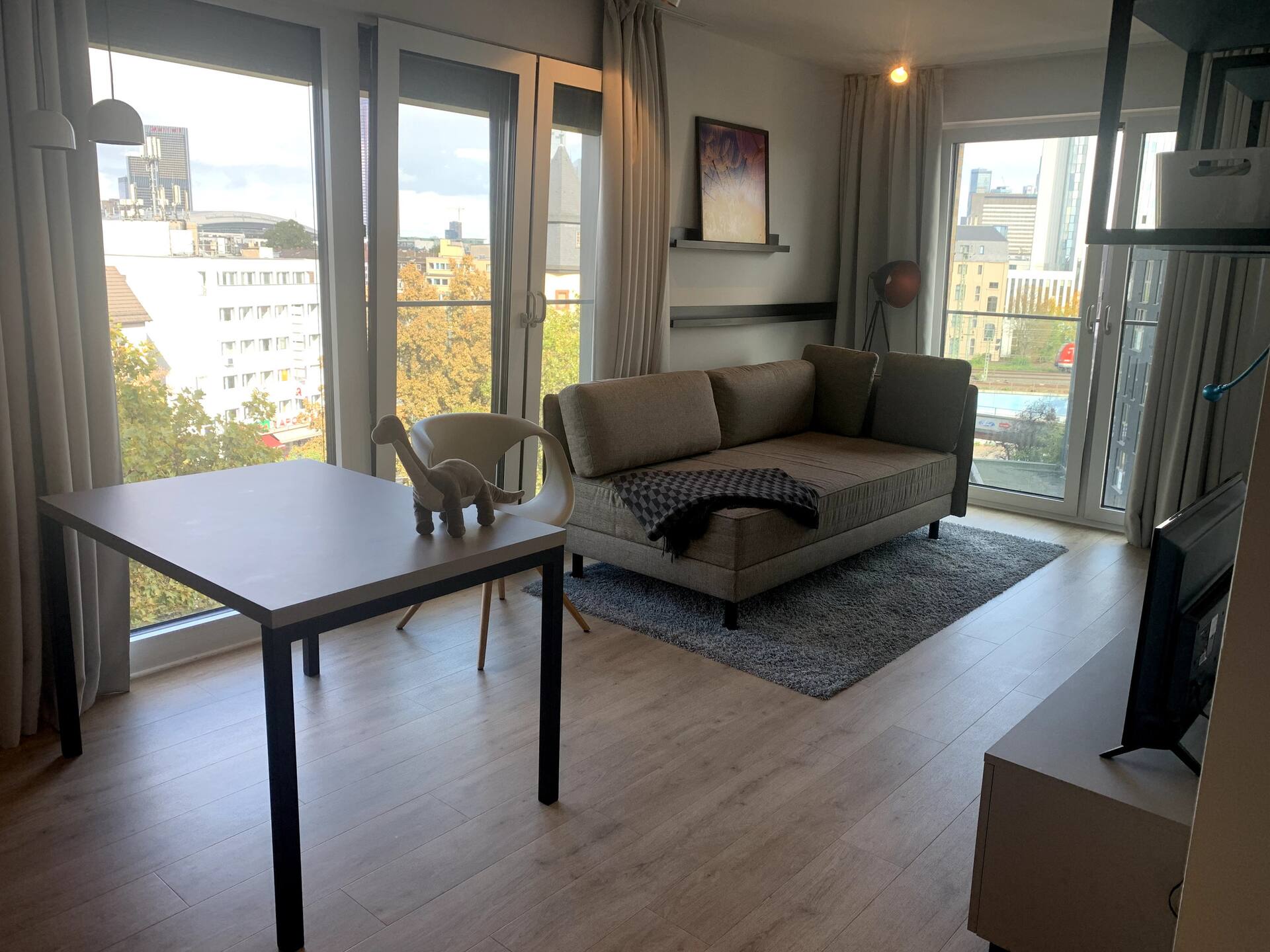 Messe Galluswarte 279 Service Apartment