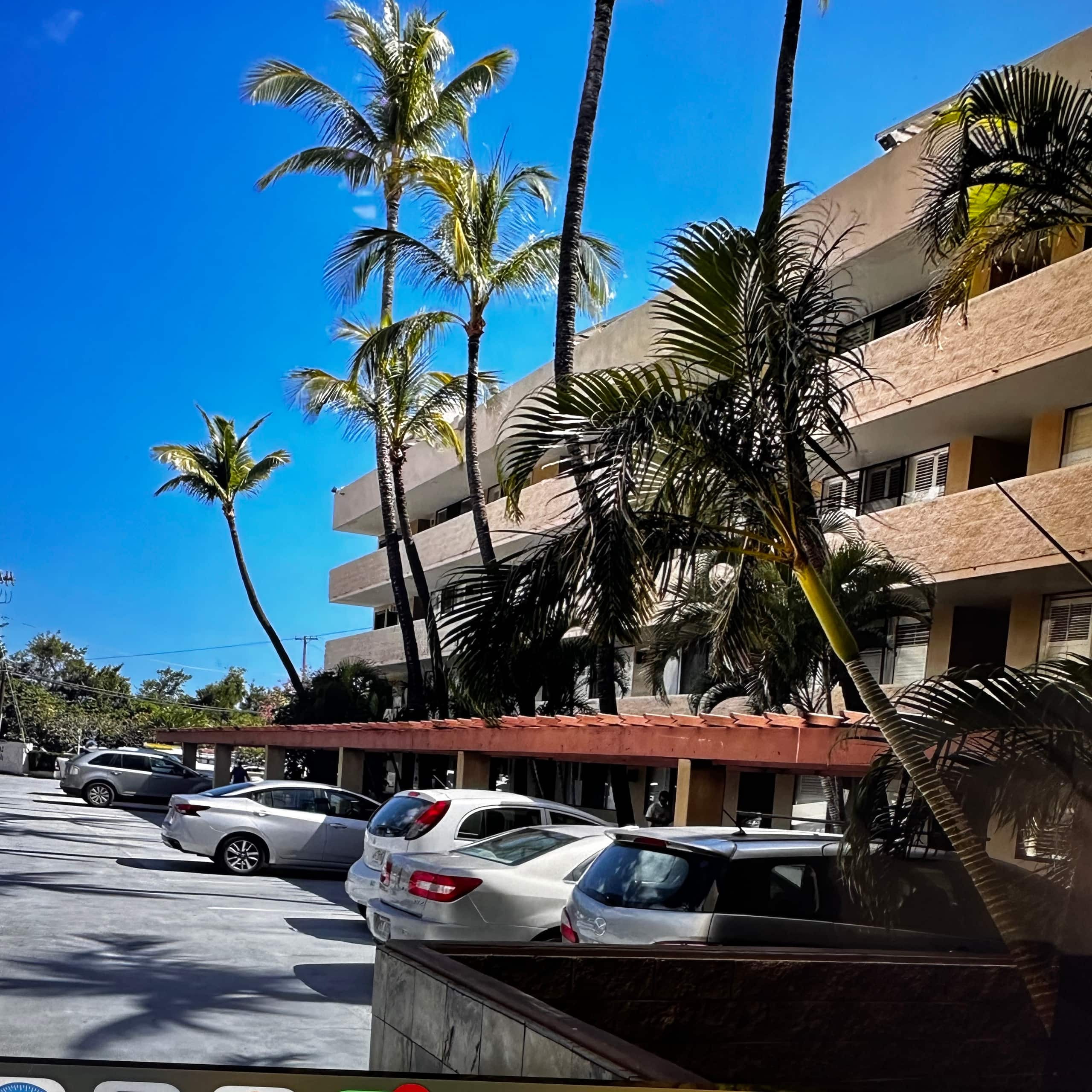 Condo in Wailuku · ★5.0 · 1 bedroom · 2 beds · 1 bath - Image 20