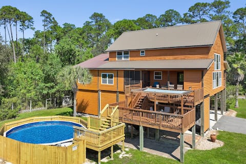 Large Waterfront Home Sleeps 18 Pool Boat Ramp