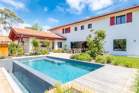 Cocoonr- Villa Loreteian, Splendid quiet villa