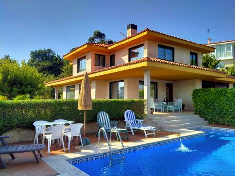 House with a pool