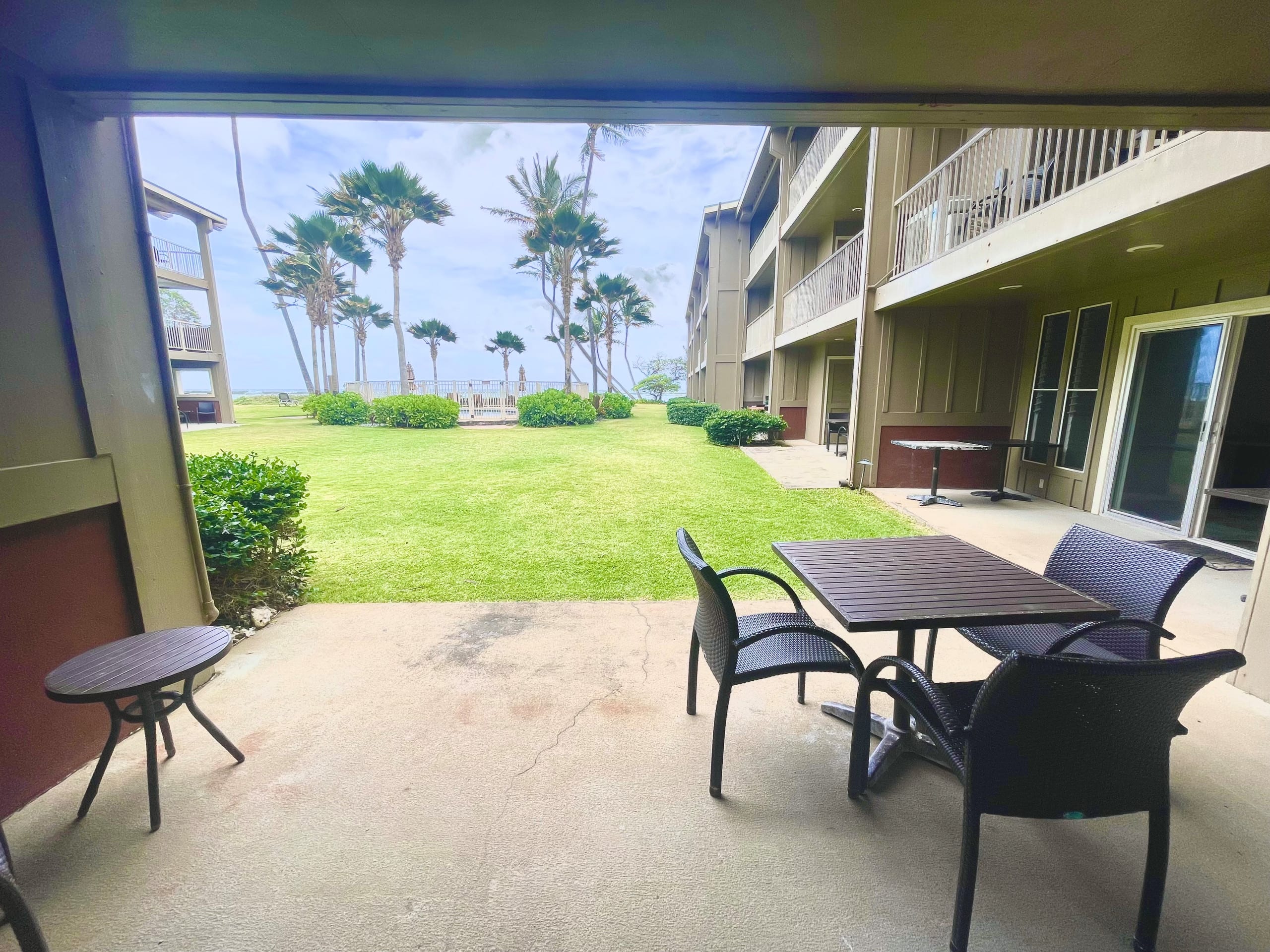 Condo in Kapaa · ★4.64 · 2 bedrooms · 2 beds · 1.5 private baths - Image 25