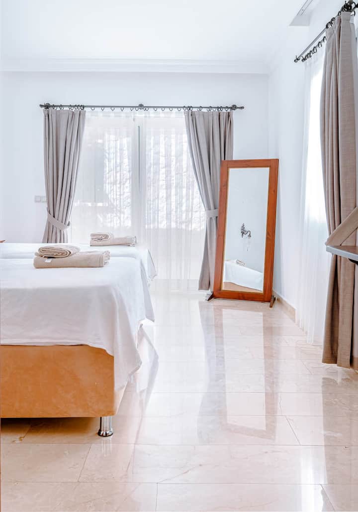 Спална соба 2