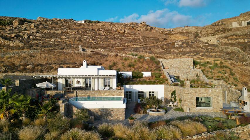 Villa Mimali gallery image 3