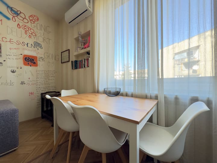 Creative Cozy Flat In Vake Long Stay Friendly - Tiflis