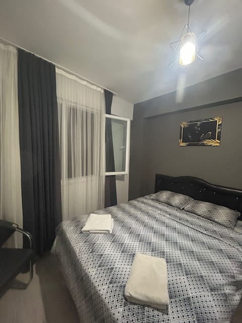 A 1+1 spacious and spacious apt. apartment with a kitchen