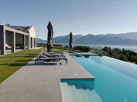 Alekos Beach Houses-Euphoria