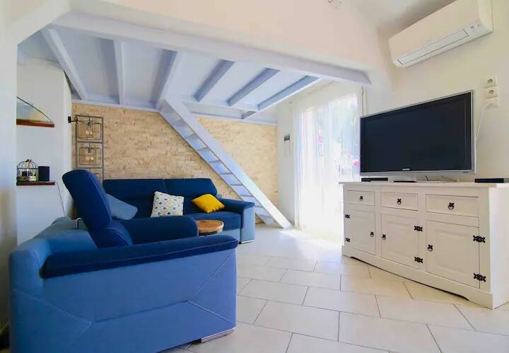 Toit Terrasse Moderne : Calme Absolu & Vue Magique - La Seyne-sur-Mer