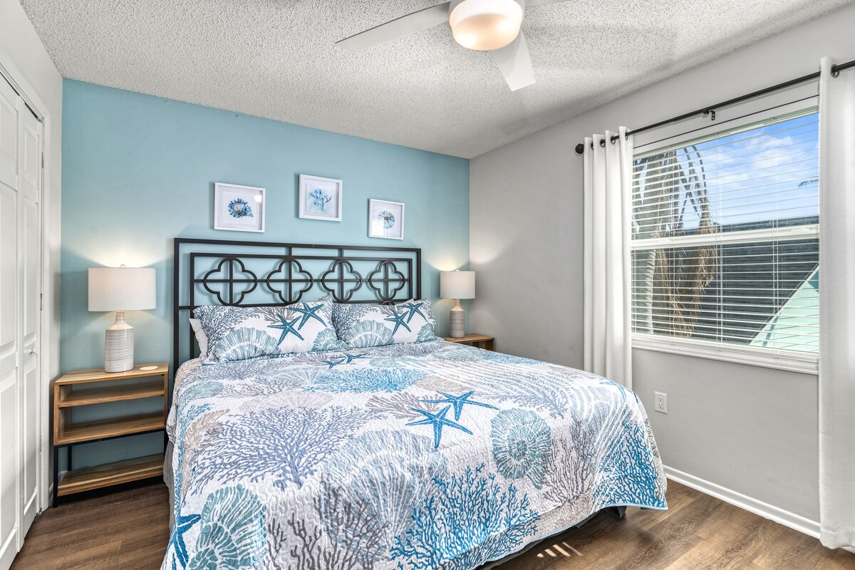 ماستر بسرير بحجم كبير 