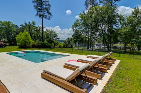 Gorgeous Lake murray home w/ pool and hot tub!