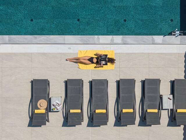 Green Hideaway • Private Oasis Near Town by etouri gallery image 4